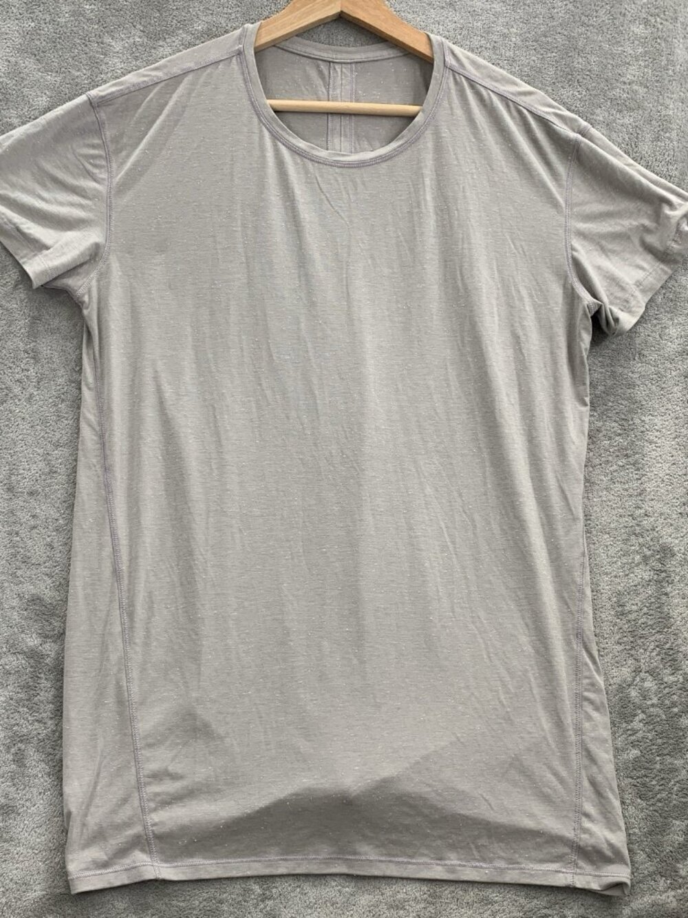 Lululemon Back In Action Shirt Womens 2 Gray Short Sleeve Tie-Back Athletic Yoga